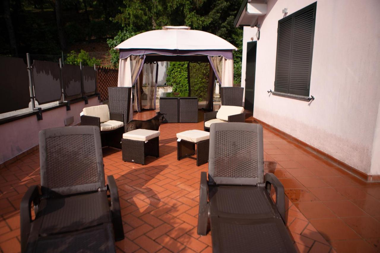 Villa Buzzi Besozzo Esterno foto