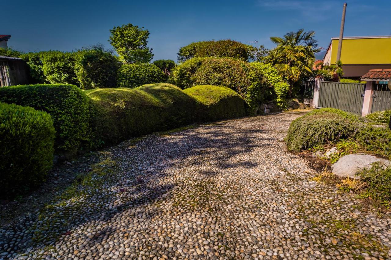 Villa Buzzi Besozzo Esterno foto